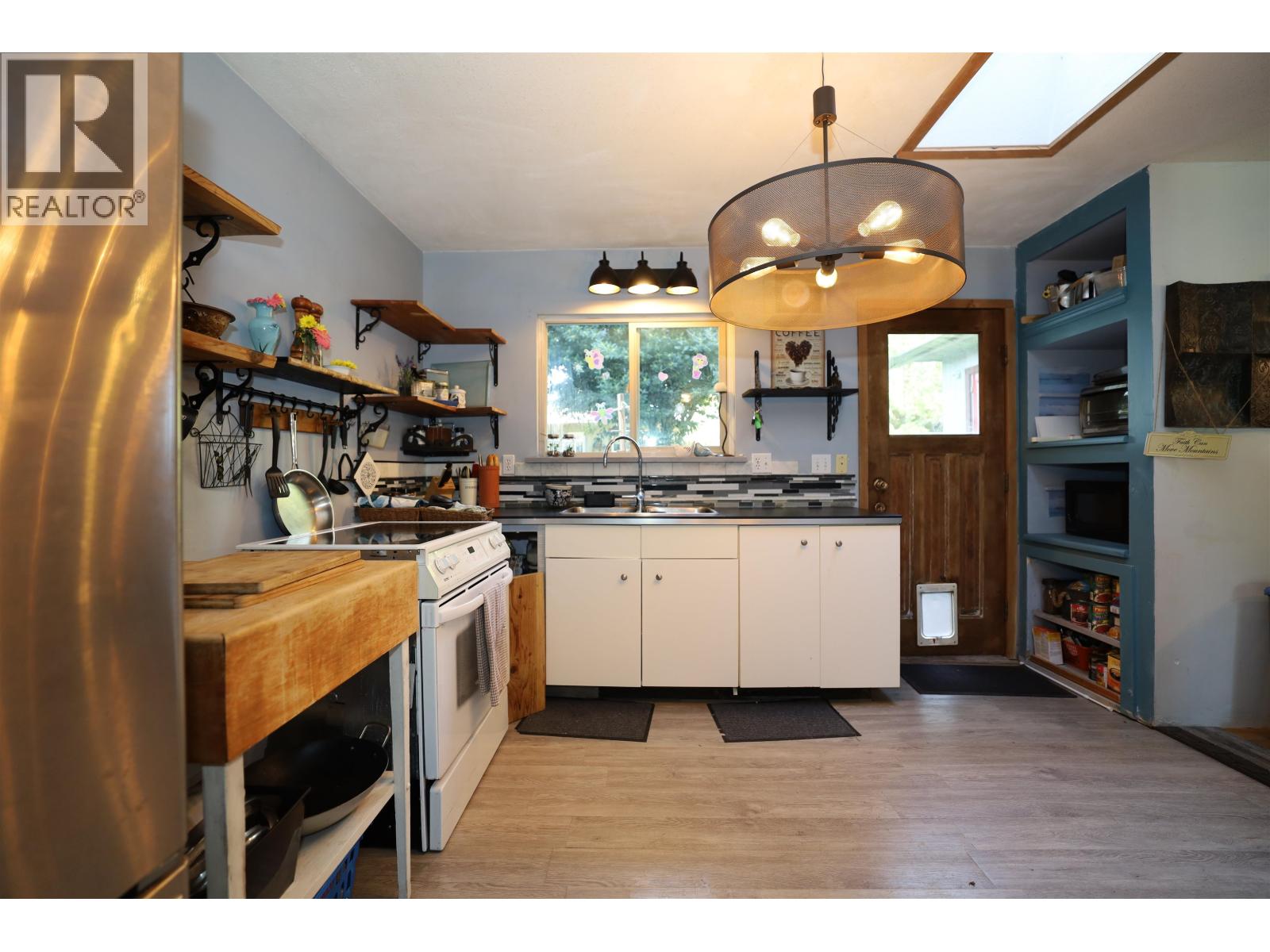 177 Pratt Road, Gibsons, British Columbia  V0N 1V3 - Photo 15 - R3087569