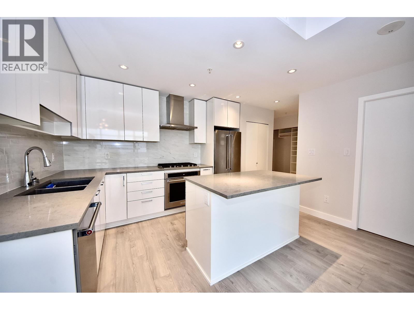 2405 1788 Gilmore Avenue, Burnaby, British Columbia  V5C 0L5 - Photo 6 - R3115411