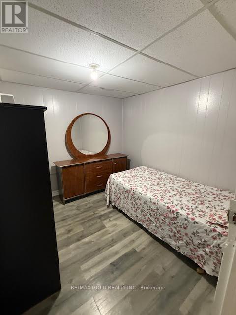 87 Lexington Avenue, Toronto, Ontario  M9V 2G9 - Photo 5 - W12938924