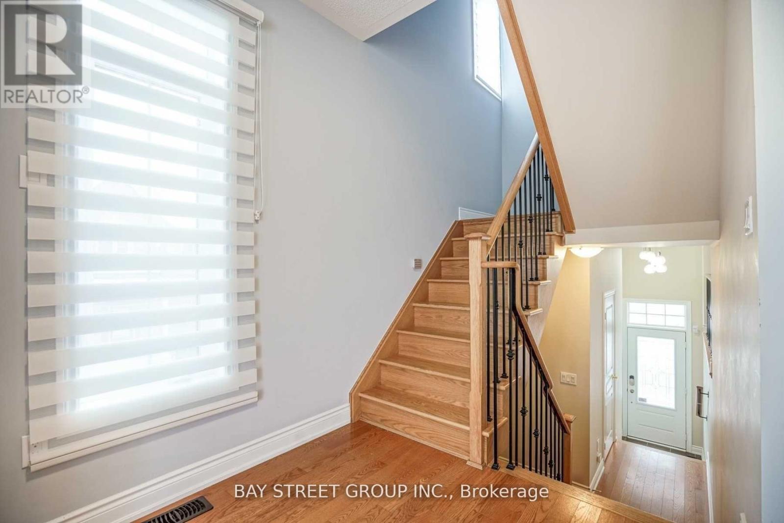 94 Mack Clement Lane, Richmond Hill, Ontario  L4S 0G2 - Photo 5 - N13038728