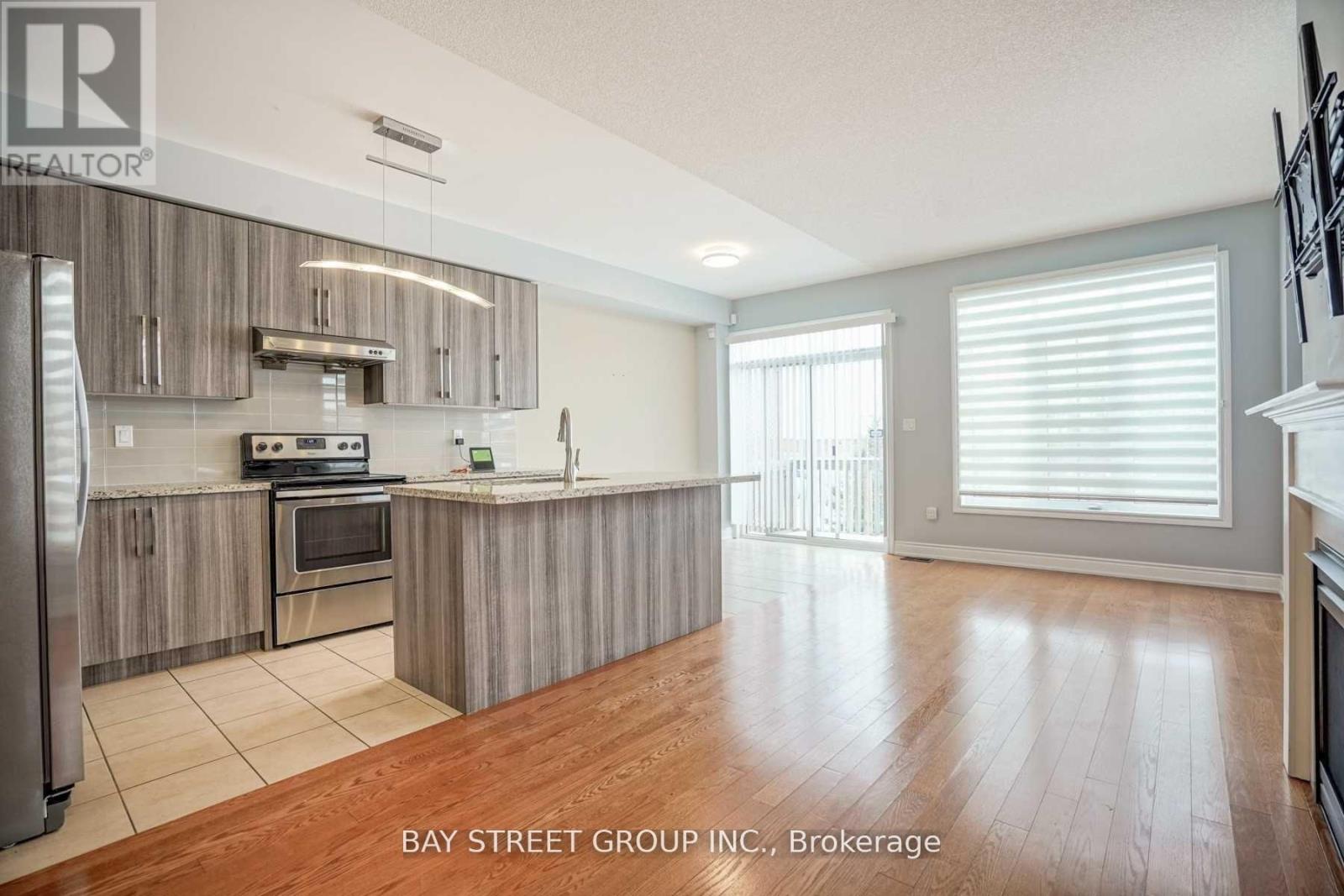 94 Mack Clement Lane, Richmond Hill, Ontario  L4S 0G2 - Photo 6 - N13038728