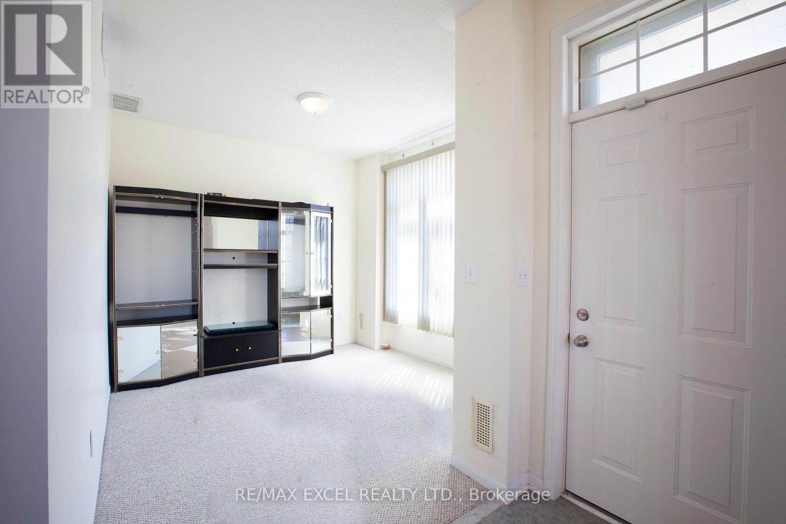 14 Woltner Way, Markham, Ontario  L3R 5Y7 - Photo 6 - N13038758