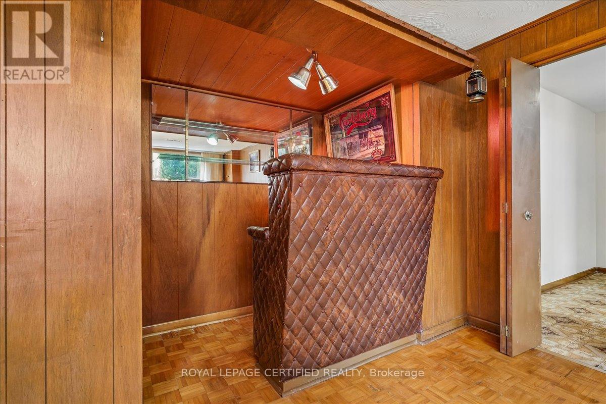 1639 Sunnycove Drive, Mississauga, Ontario  L4X 1B6 - Photo 31 - W13038708