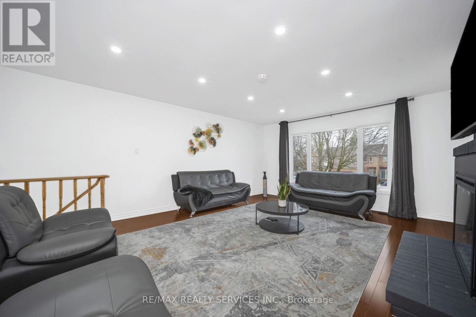 19 Wayne Nicol Drive W, Brampton, Ontario  L6X 3Z2 - Photo 21 - W13038736