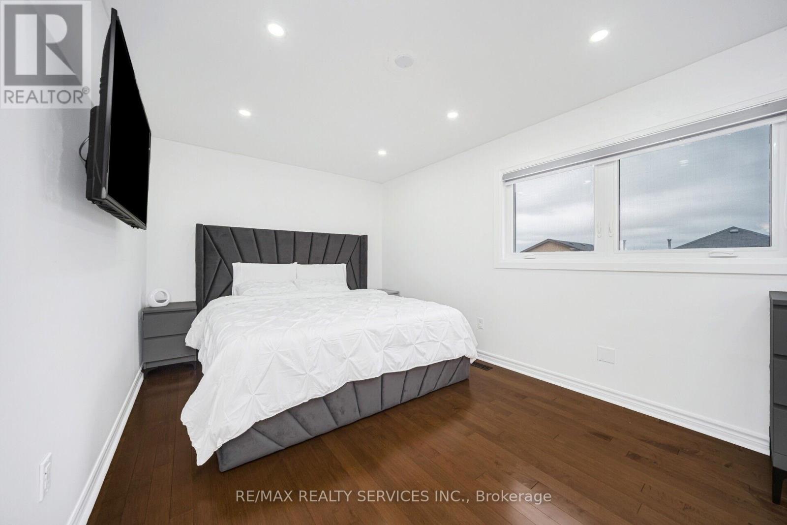 19 Wayne Nicol Drive W, Brampton, Ontario  L6X 3Z2 - Photo 33 - W13038736