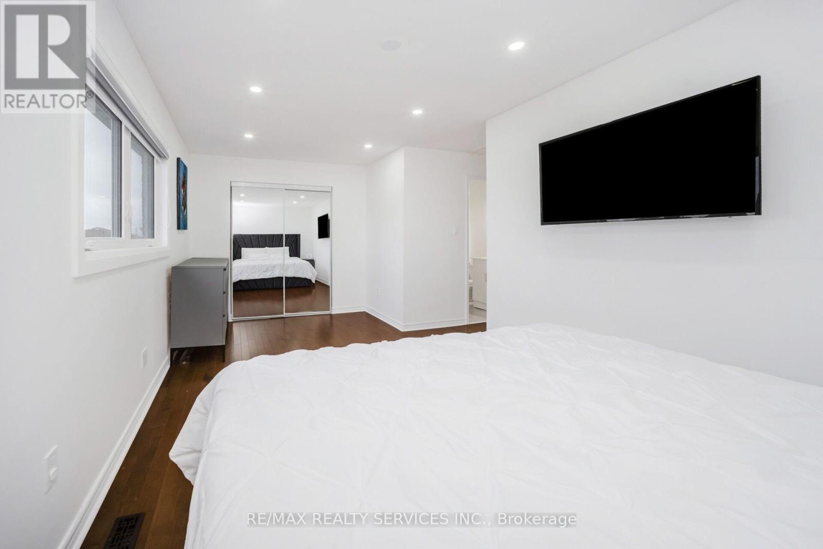 19 Wayne Nicol Drive W, Brampton, Ontario  L6X 3Z2 - Photo 36 - W13038736