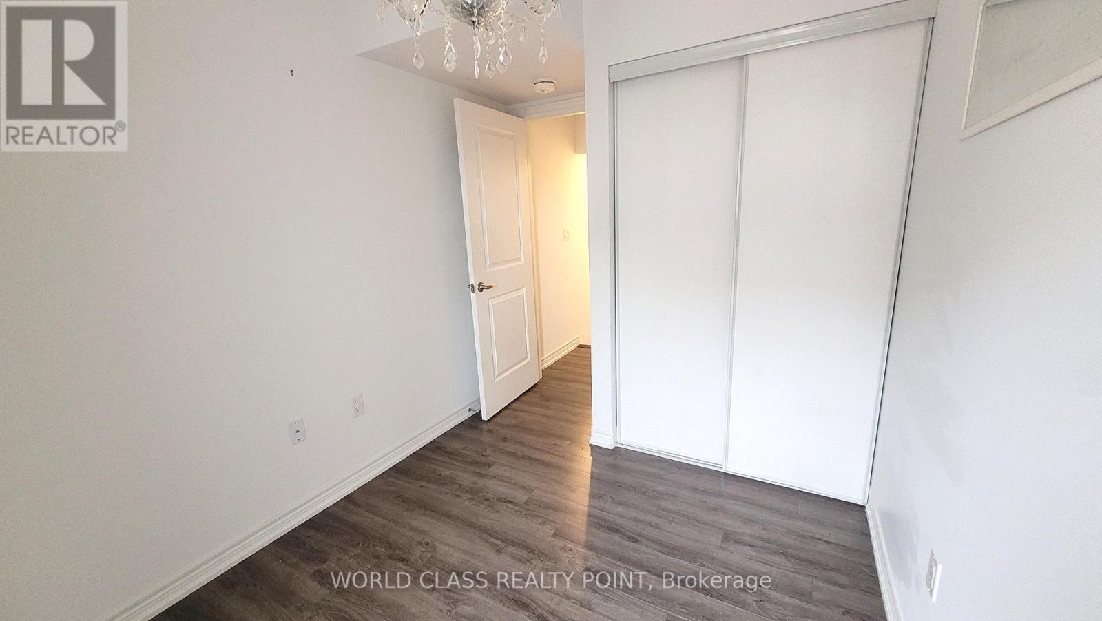 212 - 370 Hopewell Avenue, Toronto, Ontario  M6E 2S2 - Photo 16 - W13038746