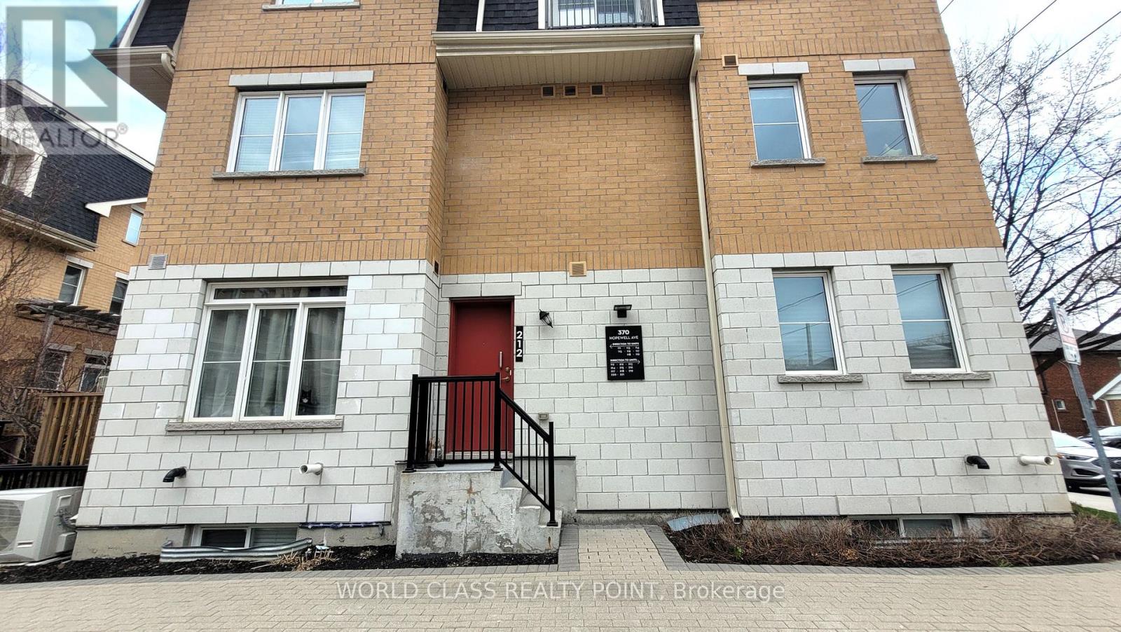 212 - 370 Hopewell Avenue, Toronto, Ontario  M6E 2S2 - Photo 2 - W13038746