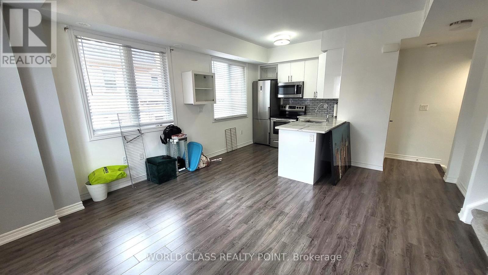 212 - 370 Hopewell Avenue, Toronto, Ontario  M6E 2S2 - Photo 7 - W13038746