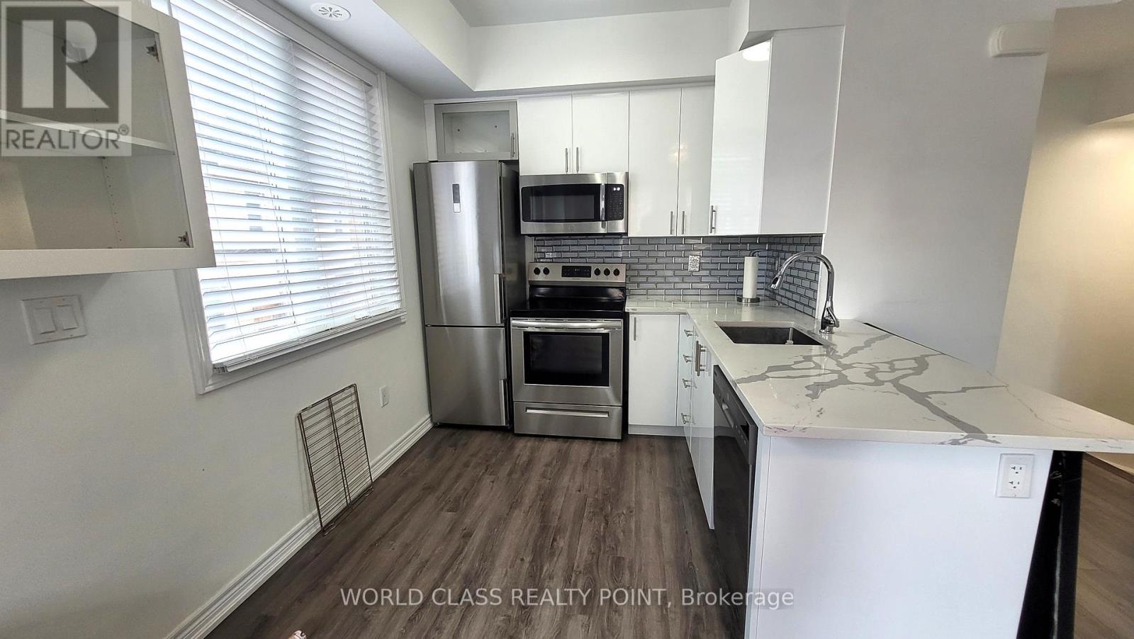 212 - 370 Hopewell Avenue, Toronto, Ontario  M6E 2S2 - Photo 9 - W13038746