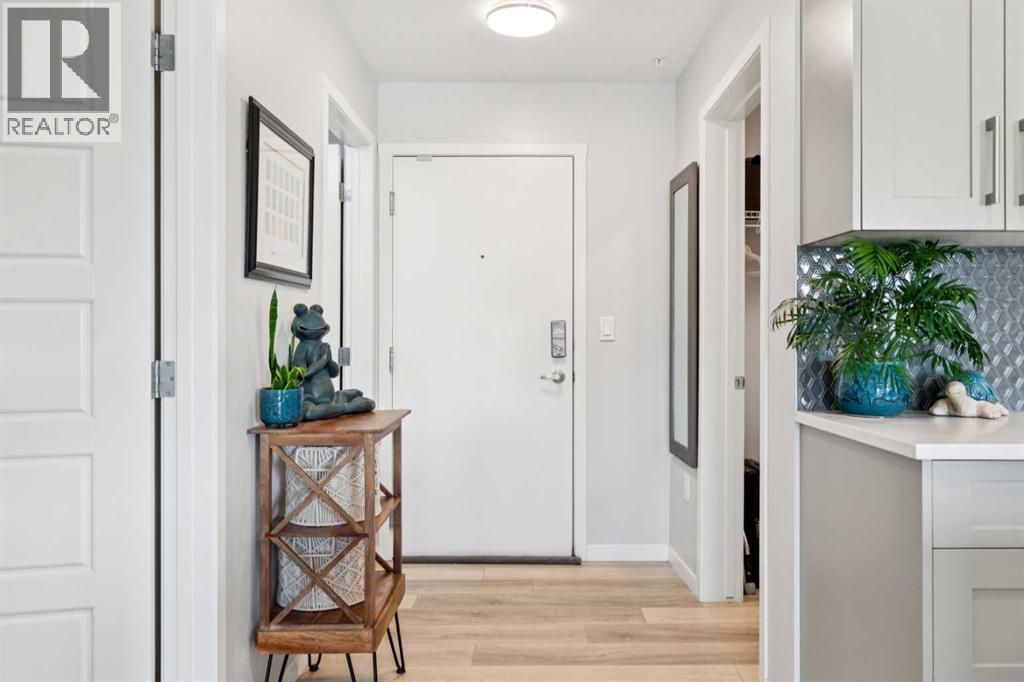 110, 40 Carrington Plaza NW, Calgary, Alberta  T3P 1X7 - Photo 2 - A2298161