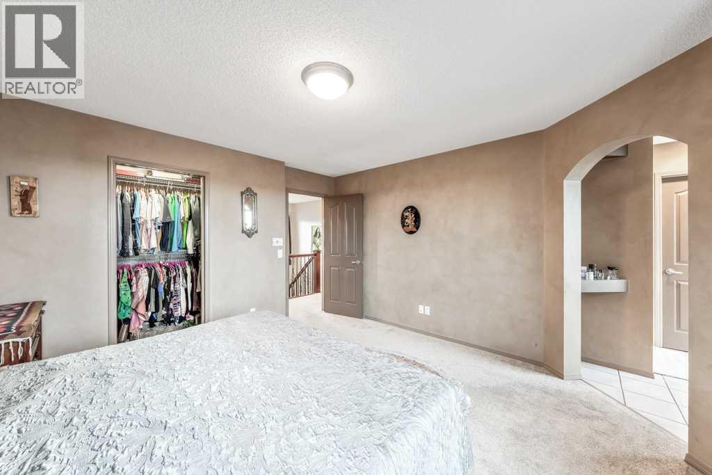 40 Cougar Ridge Heights Sw, Calgary, Alberta  T3H 4X5 - Photo 33 - A2301276