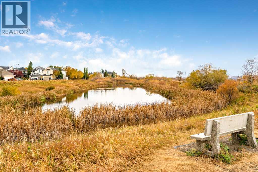40 Cougar Ridge Heights Sw, Calgary, Alberta  T3H 4X5 - Photo 47 - A2301276