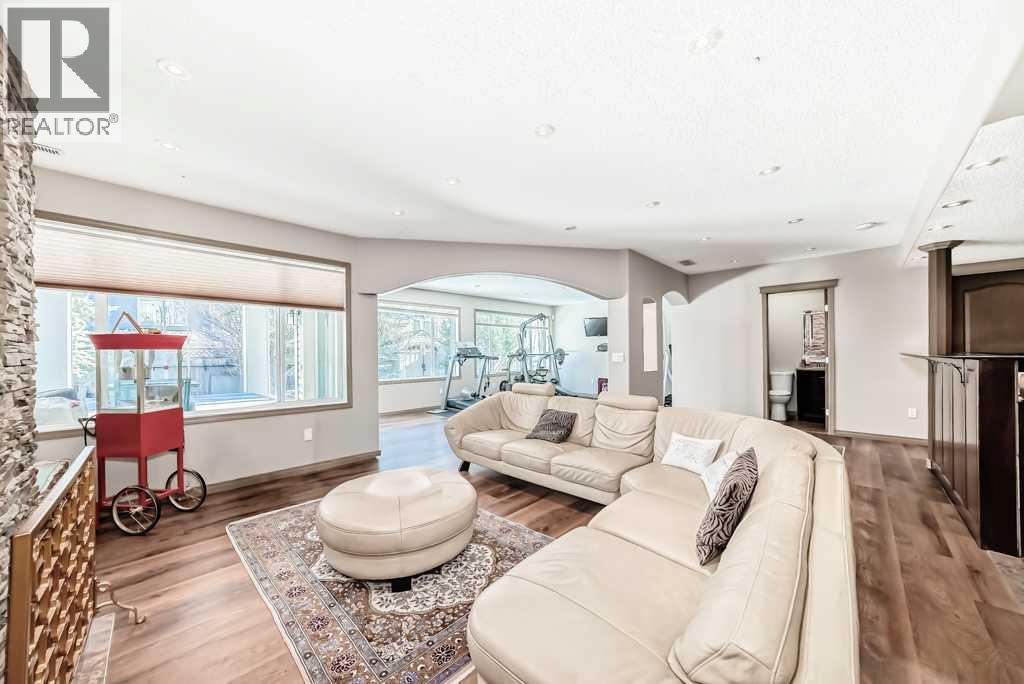 40 Cougar Ridge Heights Sw, Calgary, Alberta  T3H 4X5 - Photo 40 - A2301276