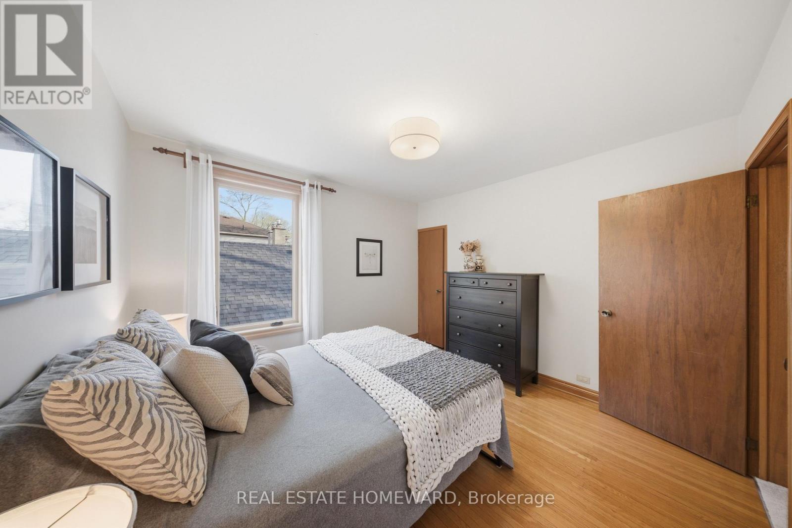 259 Woodmount Avenue E, Toronto, Ontario  M4C 4A2 - Photo 20 - E13038652