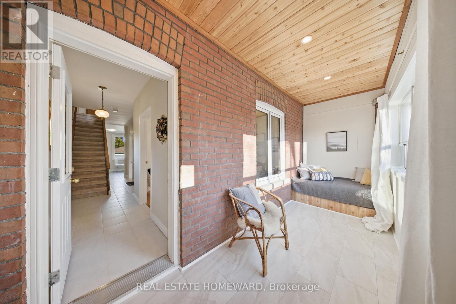 259 Woodmount Avenue E, Toronto, Ontario  M4C 4A2 - Photo 2 - E13038652