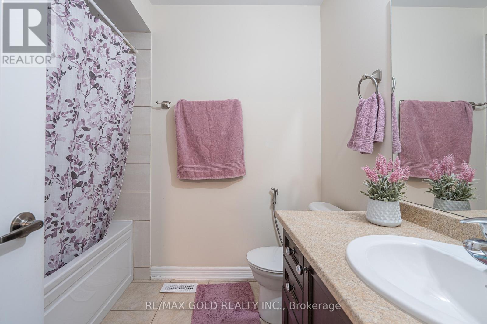 36 Naperton Drive, Brampton, Ontario  L6R 0Z5 - Photo 33 - W12991022