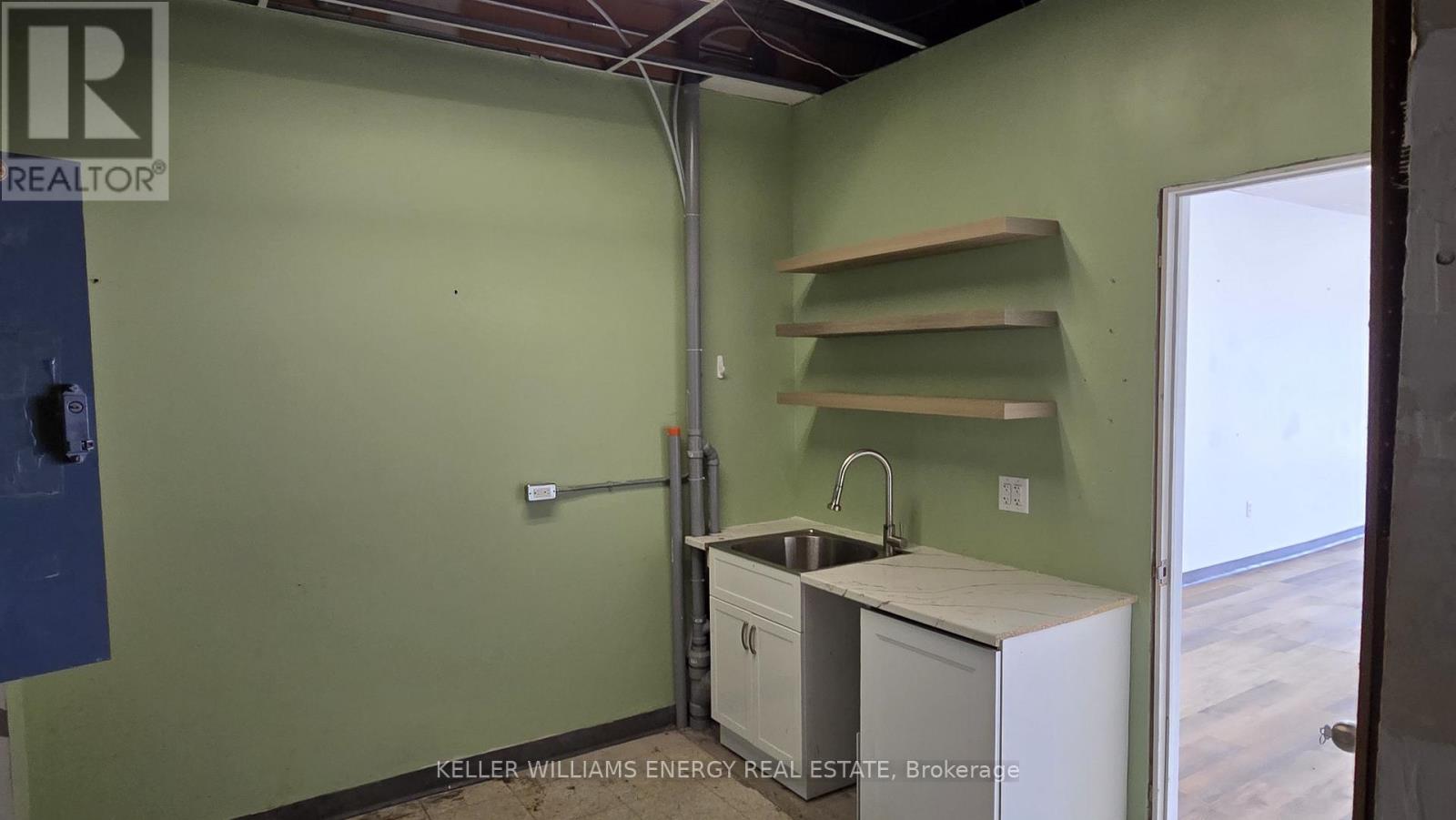 652 Dundas Street East Street E, Belleville, Ontario  K8N 1G7 - Photo 13 - X13035736