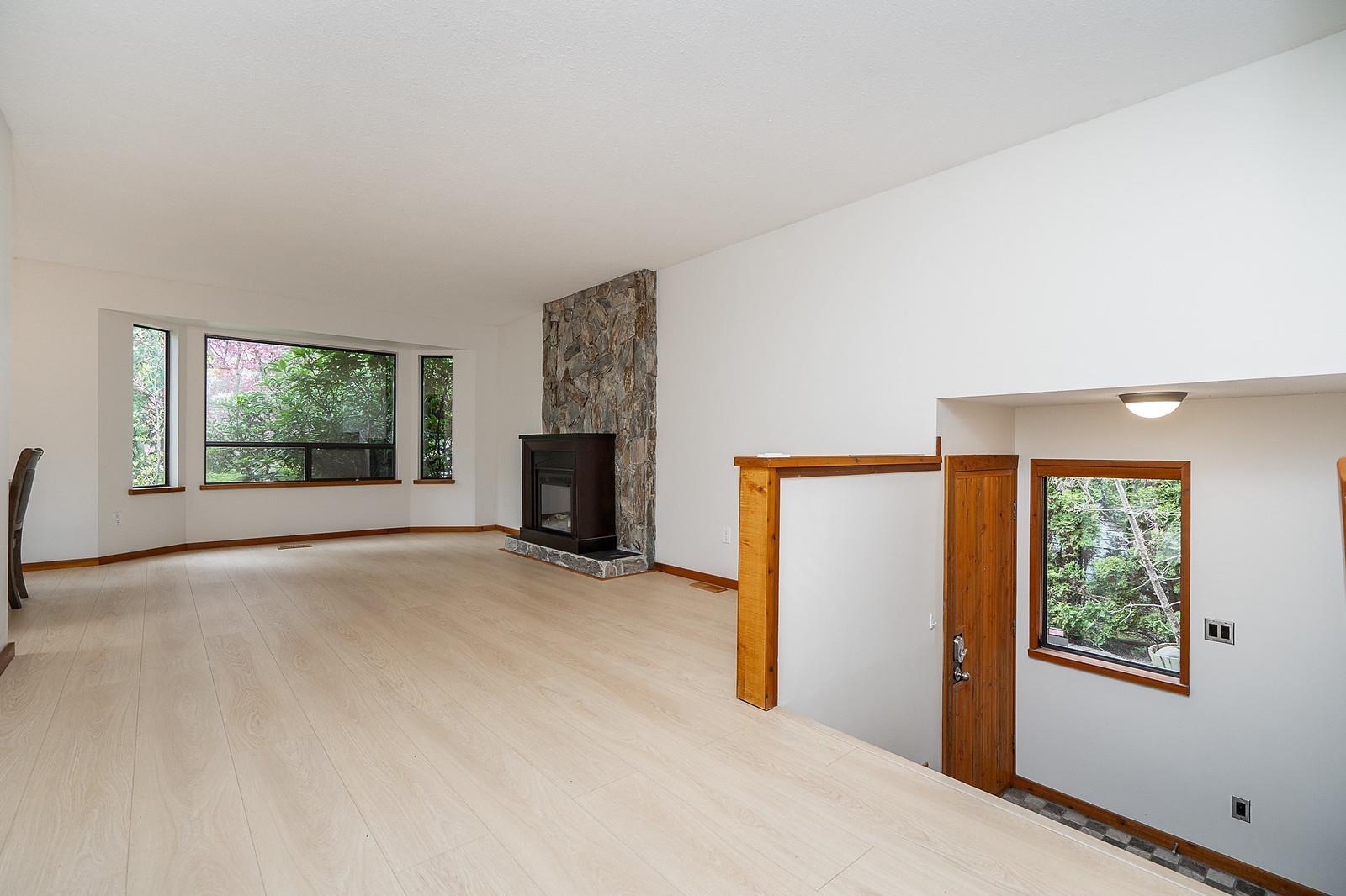 6578 130a Street, Surrey, British Columbia  V3W 8M5 - Photo 2 - R3114901