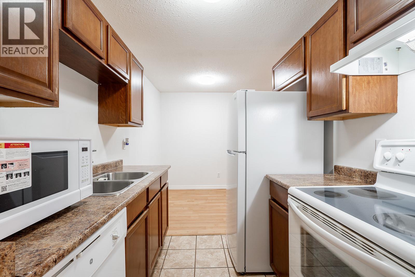 103 1195 Pipeline Road, Coquitlam, British Columbia  V3B 6J5 - Photo 7 - R3113224