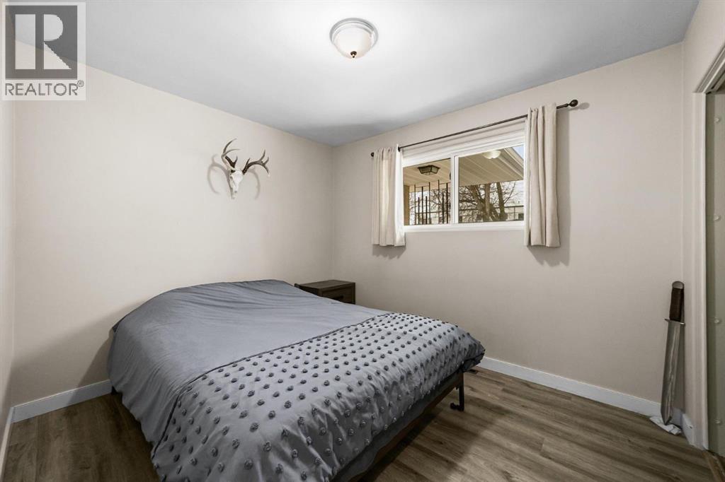 5205 56 Street, Camrose, Alberta  T4V 2E2 - Photo 13 - A2293537