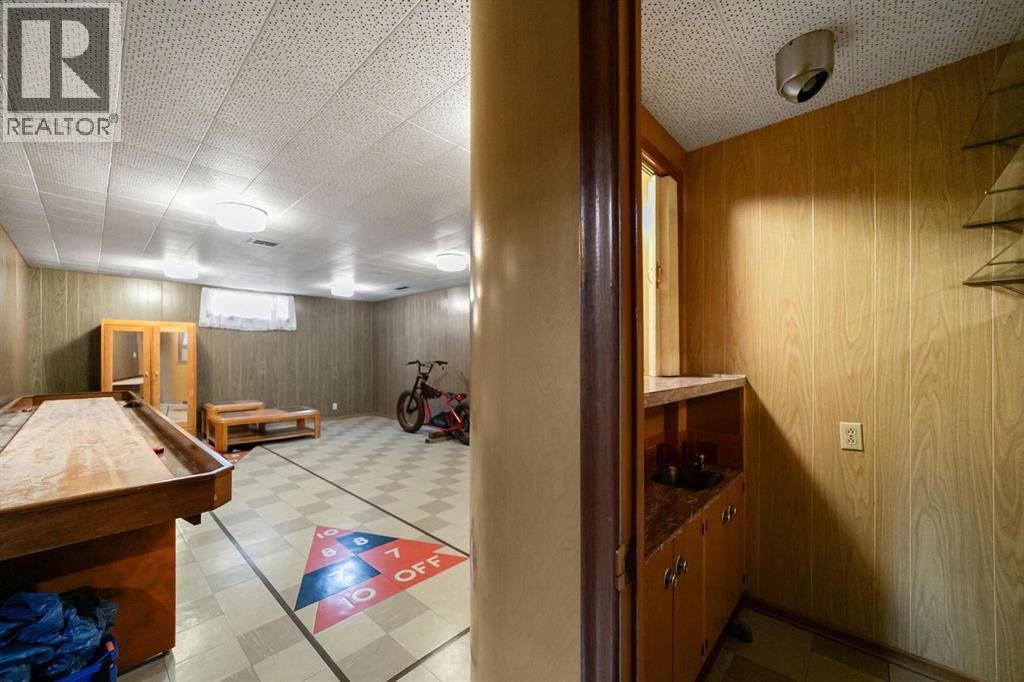 5205 56 Street, Camrose, Alberta  T4V 2E2 - Photo 19 - A2293537