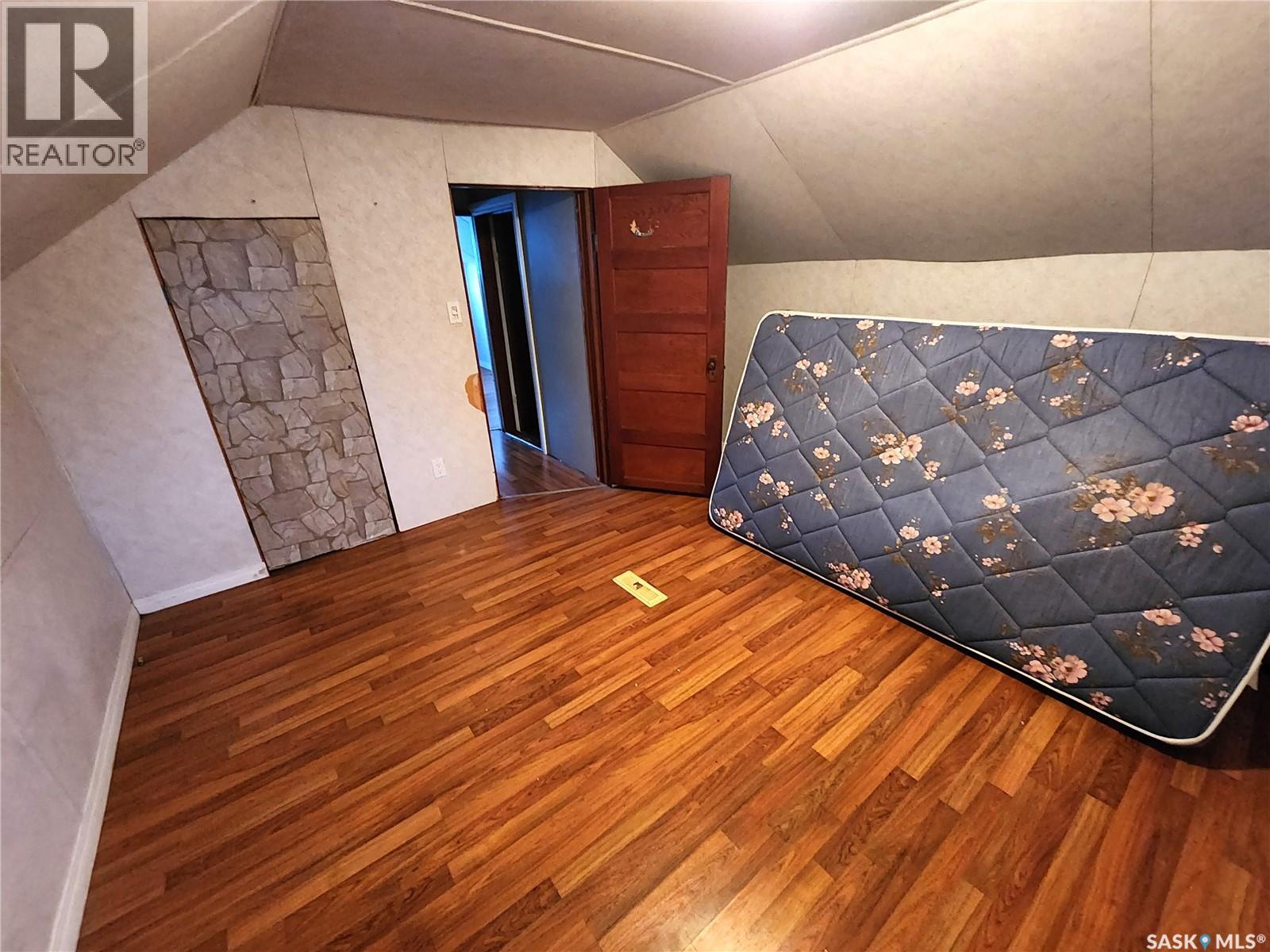 508 1st Avenue E, Lampman, Saskatchewan  S0C 1N0 - Photo 16 - SK025601