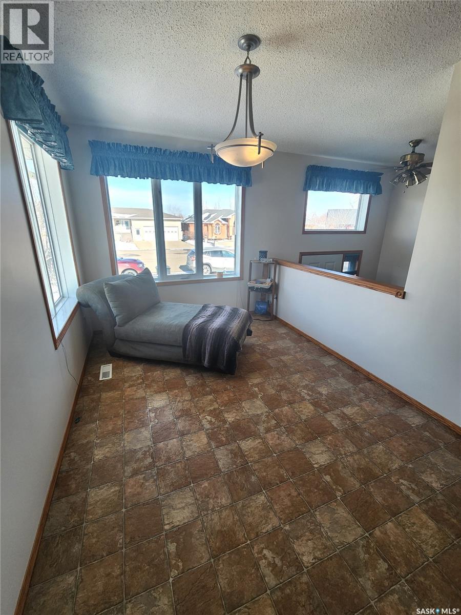 115 Carson Bay, Lampman, Saskatchewan  S0C 1N0 - Photo 15 - SK029725