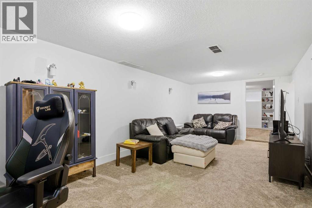 527 Athlone Road SE, Calgary, Alberta  T2H 1V8 - Photo 29 - A2292067