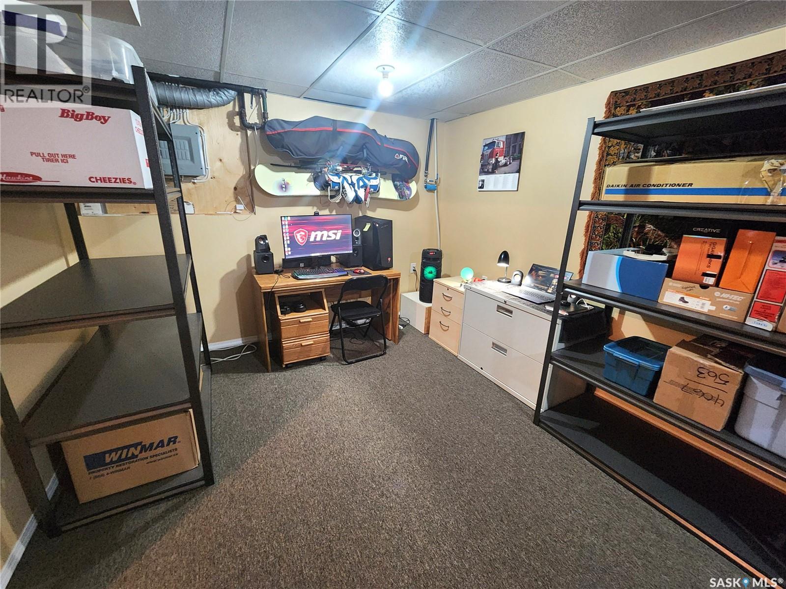 304 Second Avenue E, Lampman, Saskatchewan  S0C 1N0 - Photo 35 - SK030695