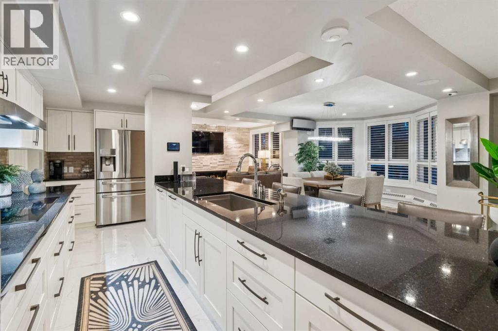 8203, 400 Eau Claire Avenue SW, Calgary, Alberta  T2P 4X2 - Photo 4 - A2304230