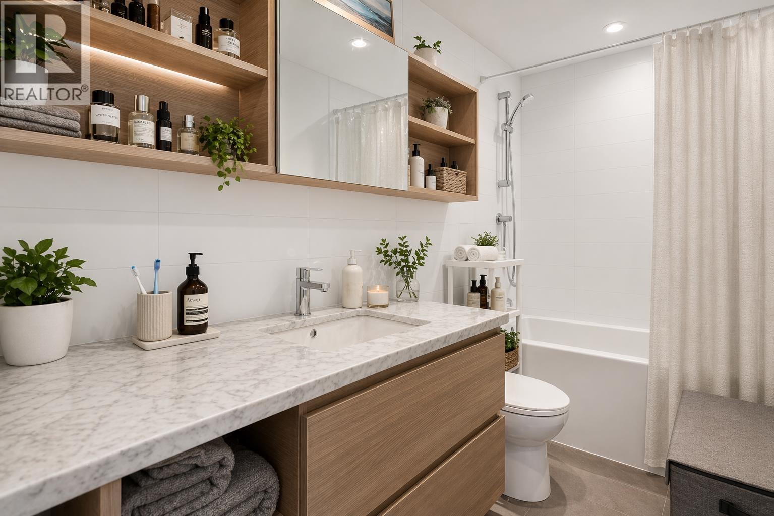 2601 652 Whiting Way, Coquitlam, British Columbia  V3J 0K3 - Photo 8 - R3115441