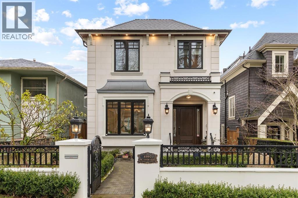 4307 W 13 AVENUE, Vancouver, British Columbia