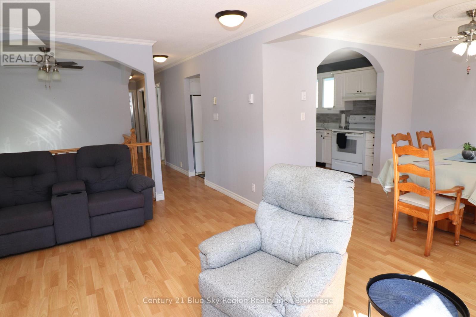 85 Whitney Avenue, North Bay, Ontario  P1A 1Y4 - Photo 8 - X13029068