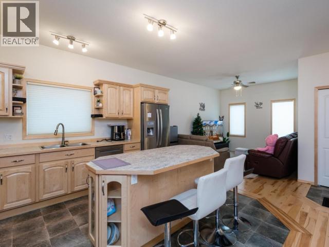 6-235 Olive May Way, Whitehorse, Yukon  Y1A 0R5 - Photo 4 - 17181