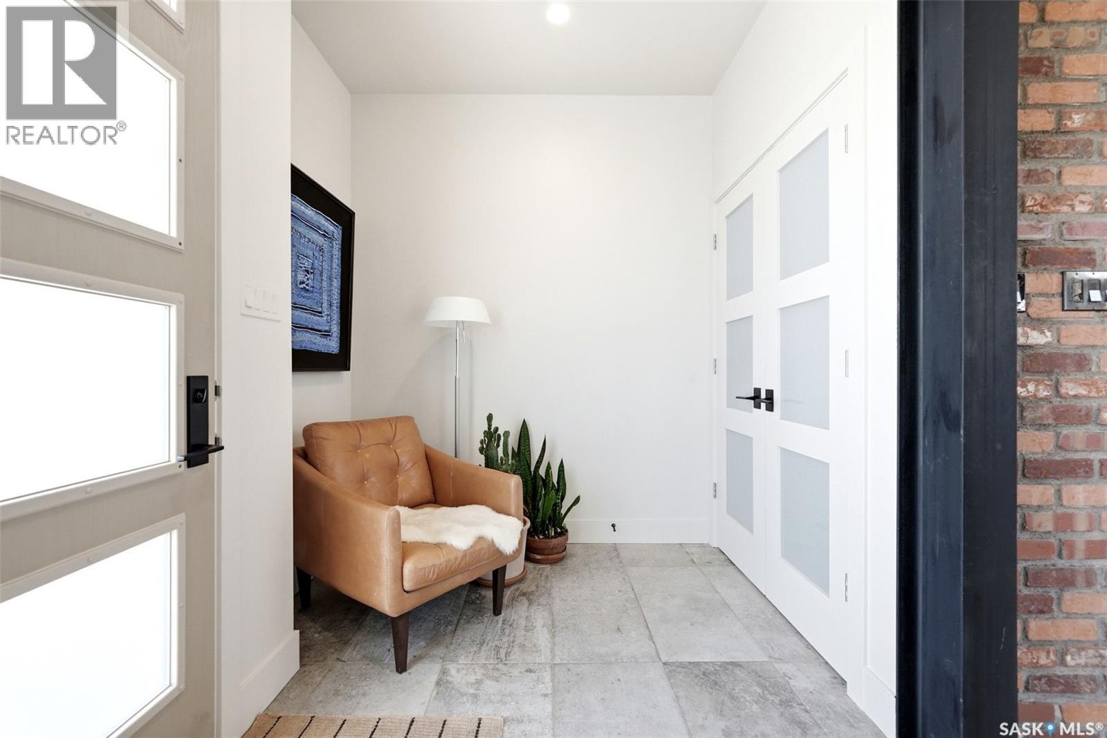 77 Deer Foot Trail, Lumsden Rm No. 189, Saskatchewan  S2V 1B8 - Photo 4 - SK033483