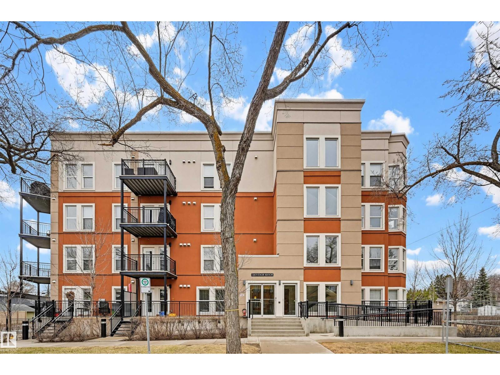 #405 10126 144 St Nw, Edmonton, Alberta  T5N 2T7 - Photo 1 - E4475626