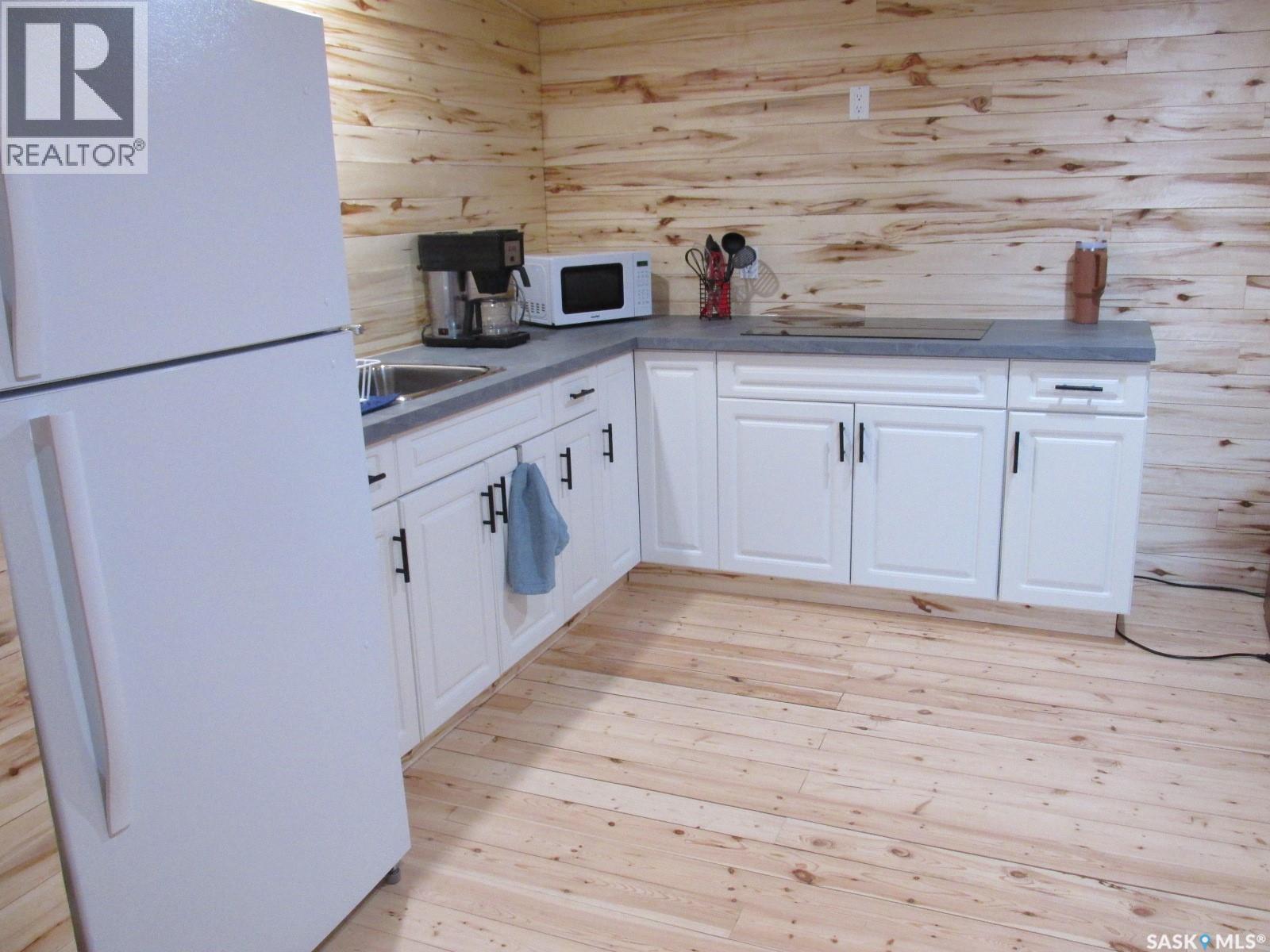 109 Rustad Avenue, White Fox, Saskatchewan  S0J 3B0 - Photo 6 - SK033784