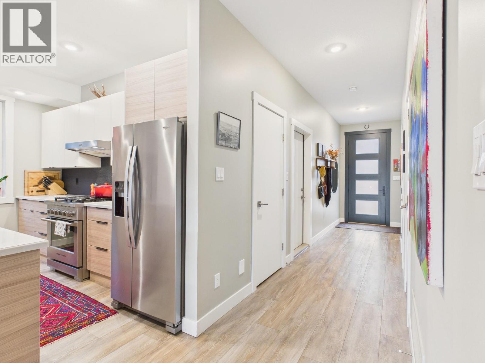 11 Raven Court, Osoyoos, British Columbia  V0H 1V5 - Photo 4 - 10375389