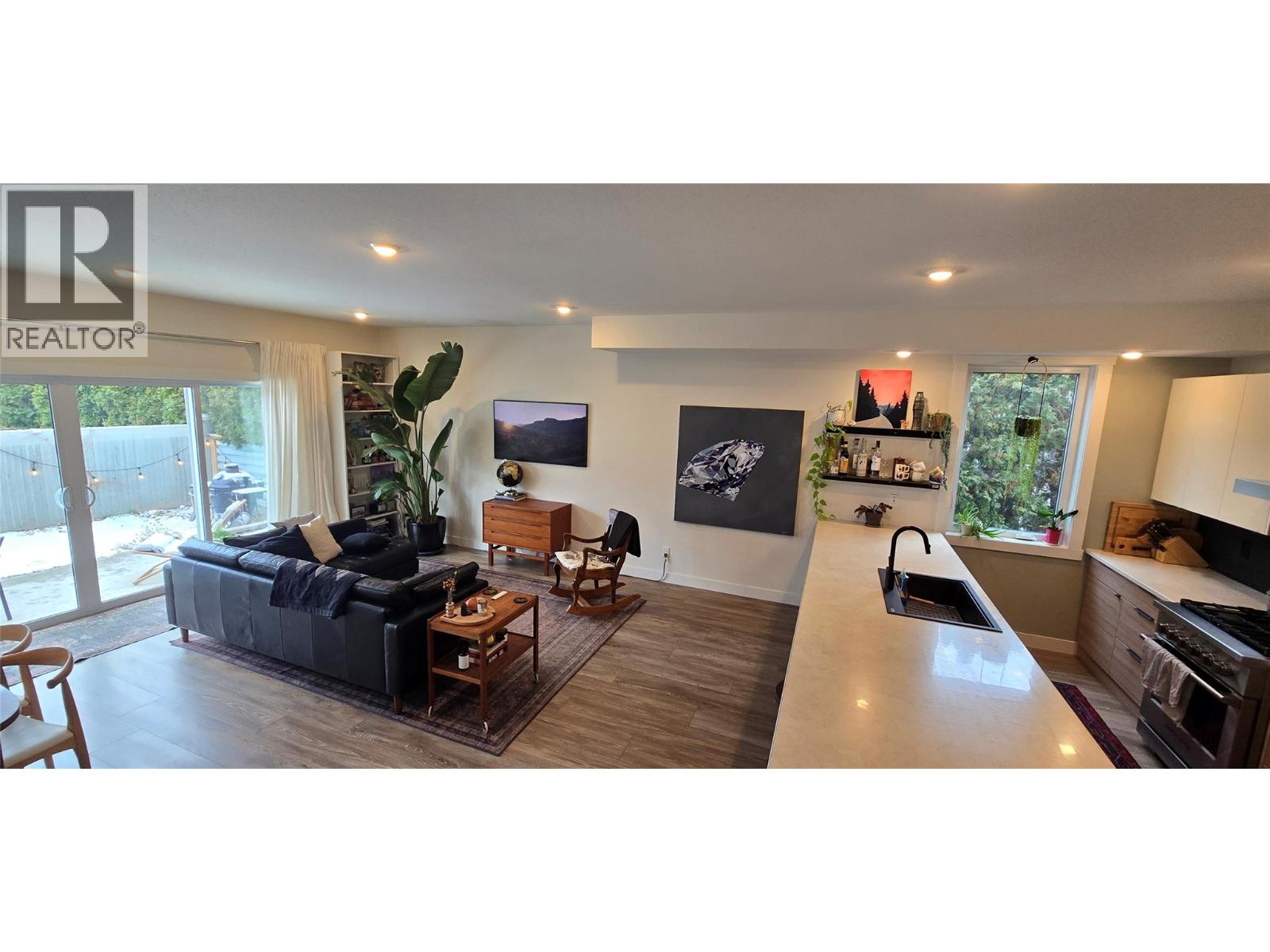 11 Raven Court, Osoyoos, British Columbia  V0H 1V5 - Photo 10 - 10375389