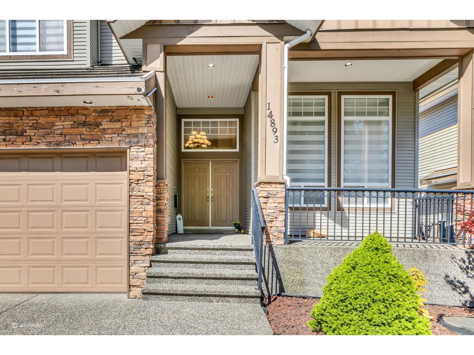 14893 67a Avenue, Surrey, British Columbia  V3S 0P3 - Photo 3 - R3115247