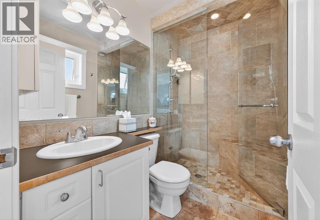 86 Inglewood Point SE, Calgary, Alberta  T2G 5K6 - Photo 21 - A2299727