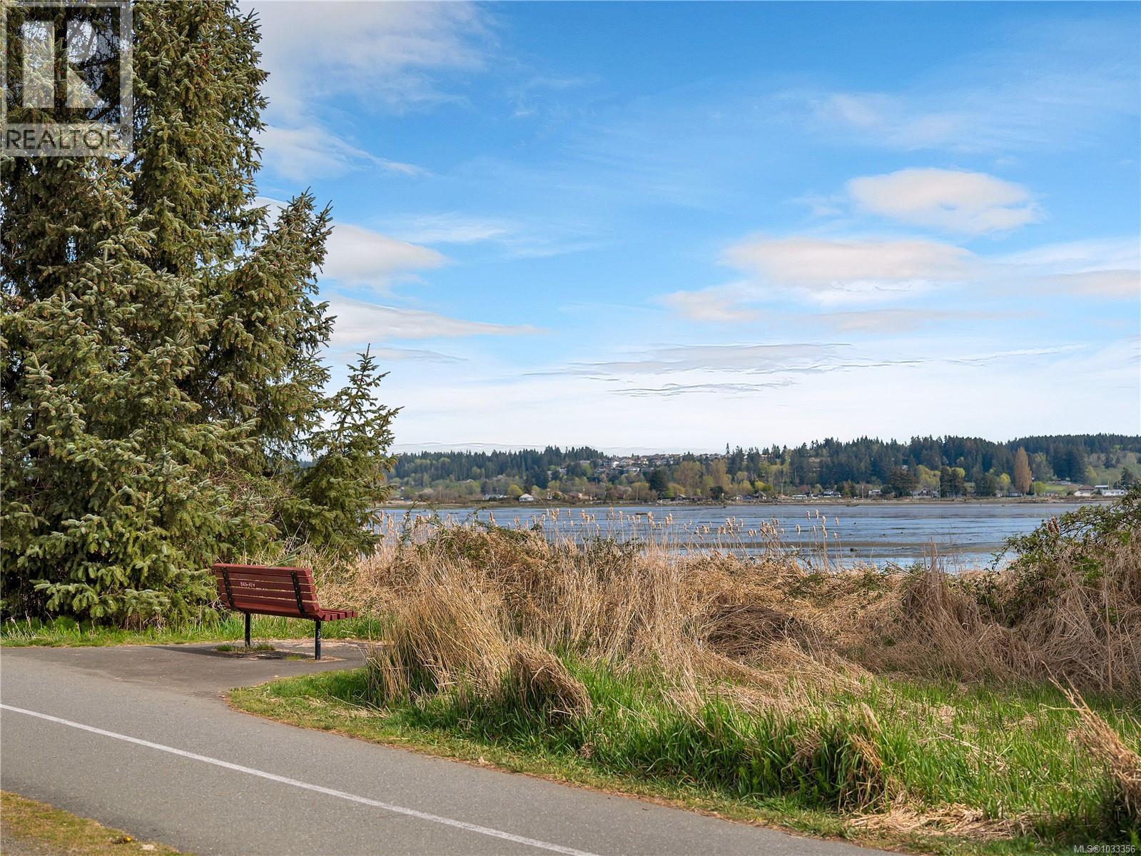 5 3020 Cliffe Ave, Courtenay, British Columbia  V9N 2L7 - Photo 38 - 1033356