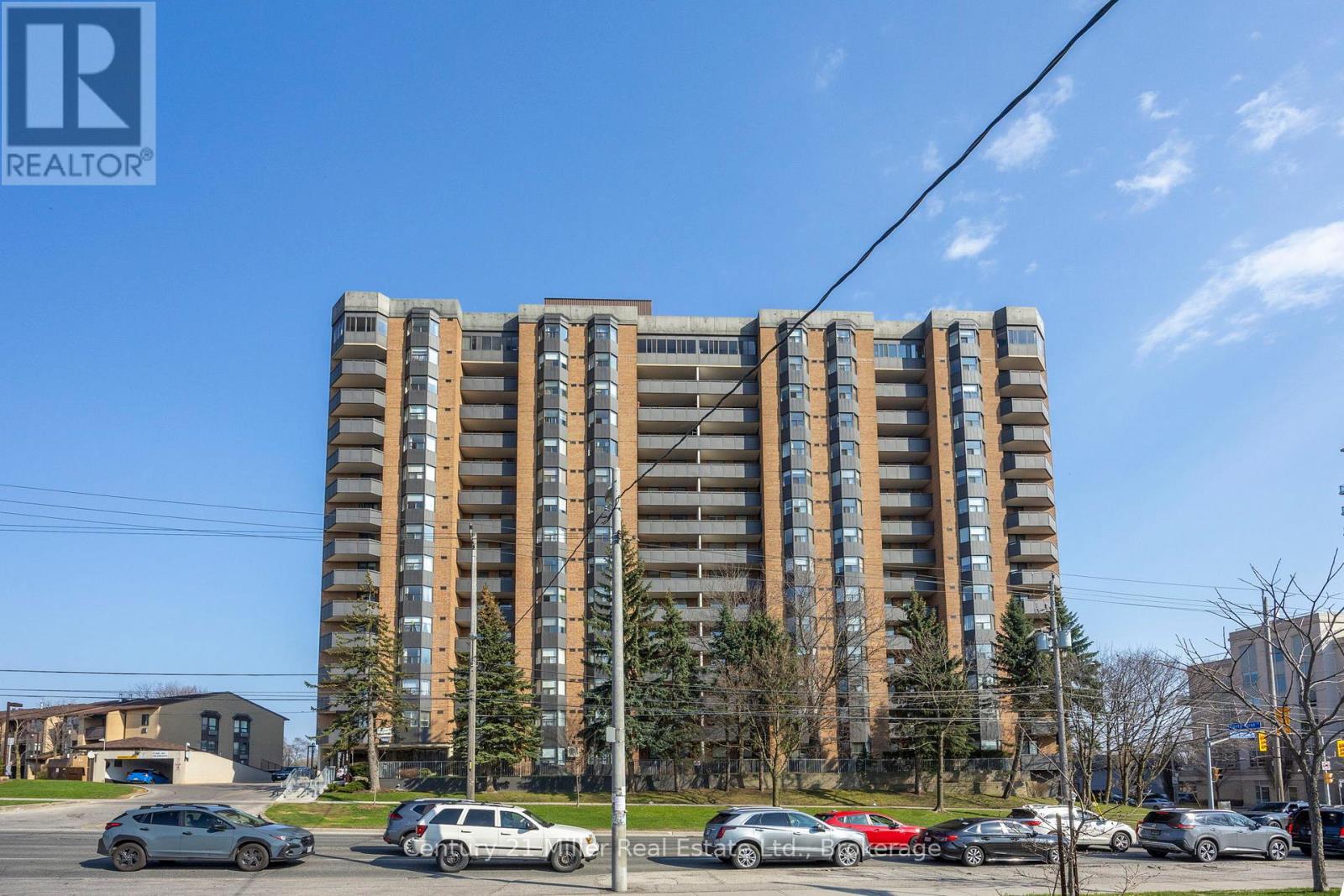 3845 LAKESHORE BOULEVARD W, Toronto, Ontario