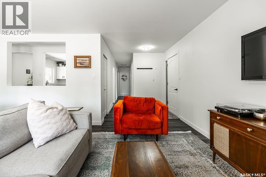 176 Tucker Crescent, Saskatoon, Saskatchewan  S7H 3H9 - Photo 12 - SK033751