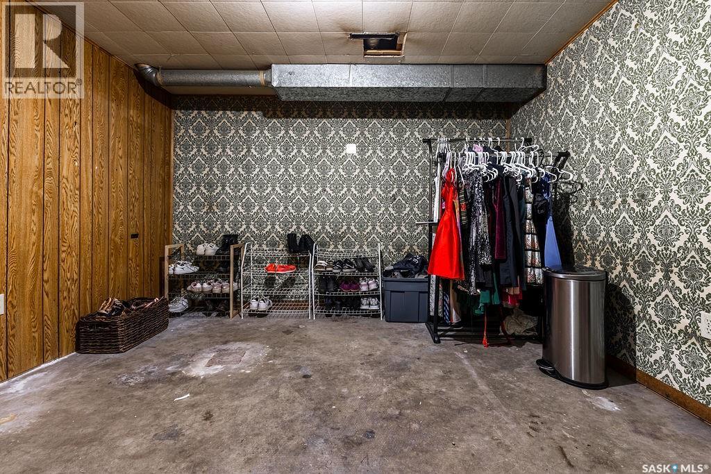 176 Tucker Crescent, Saskatoon, Saskatchewan  S7H 3H9 - Photo 29 - SK033751