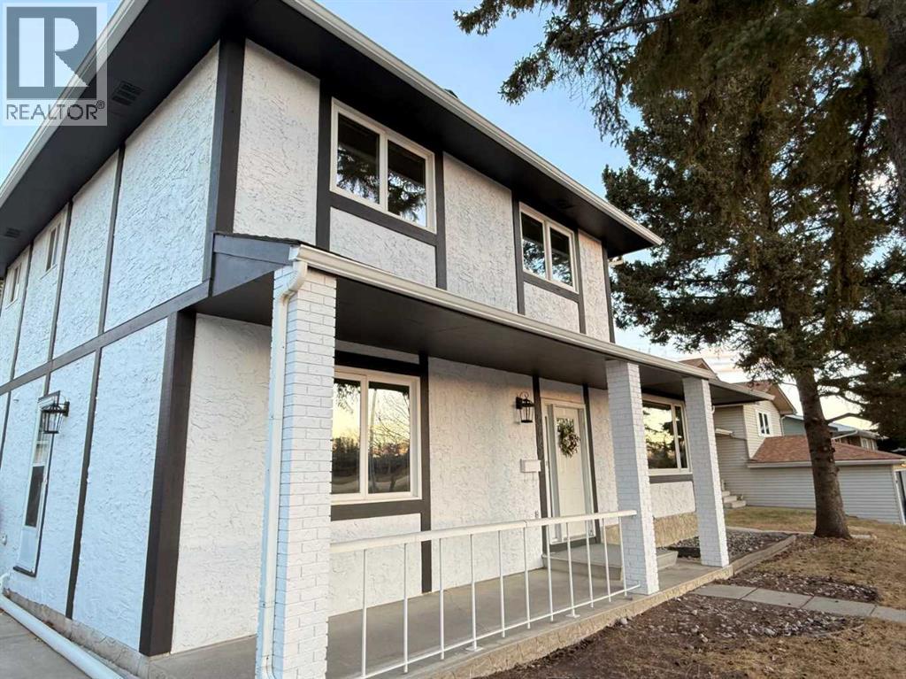 5632 Dalhousie Drive Nw, Calgary, Alberta  T3A 1P9 - Photo 2 - A2244896