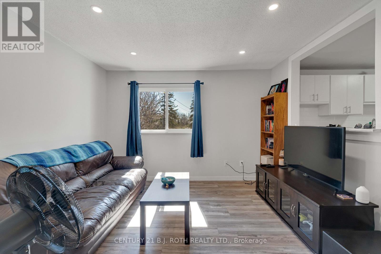 184 Borland Street E, Orillia, Ontario  L3V 2C3 - Photo 33 - S13034698