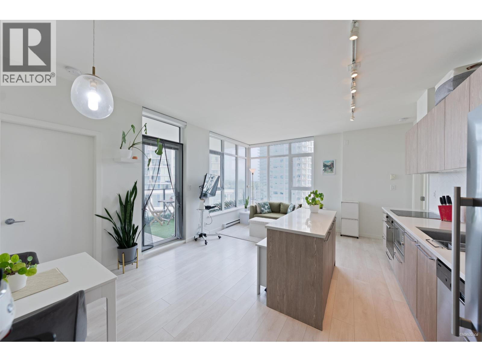 1309 691 North Road Street, Coquitlam, British Columbia  V3J 0H9 - Photo 8 - R3112275