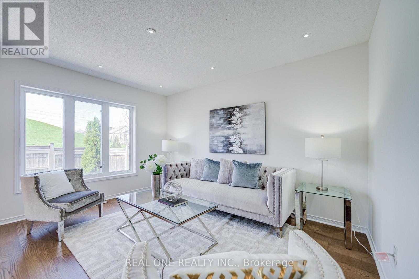 65 Westcliffe Crescent, Richmond Hill, Ontario  L4E 0S5 - Photo 11 - N13038810